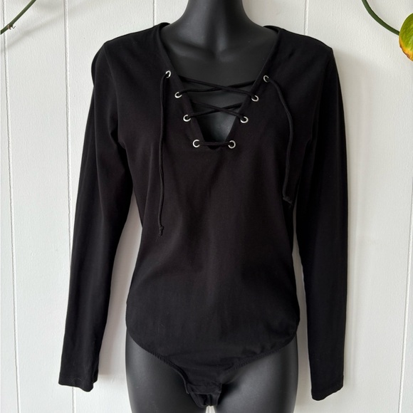 Black Lace-Up Bodysuit | Medium - Picture 1 of 5